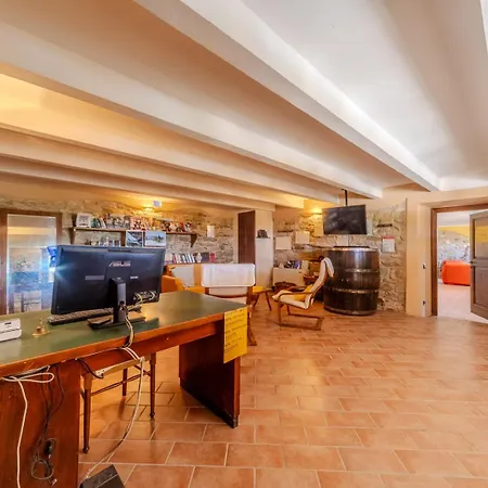 בית כפרי Dai Du Bourdei *