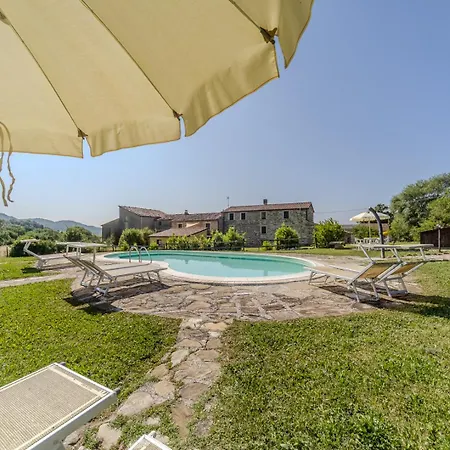 Dai Du Bourdei בית כפרי