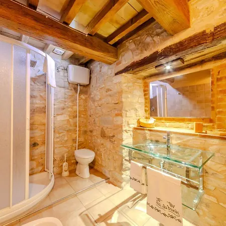 בית כפרי Dai Du Bourdei